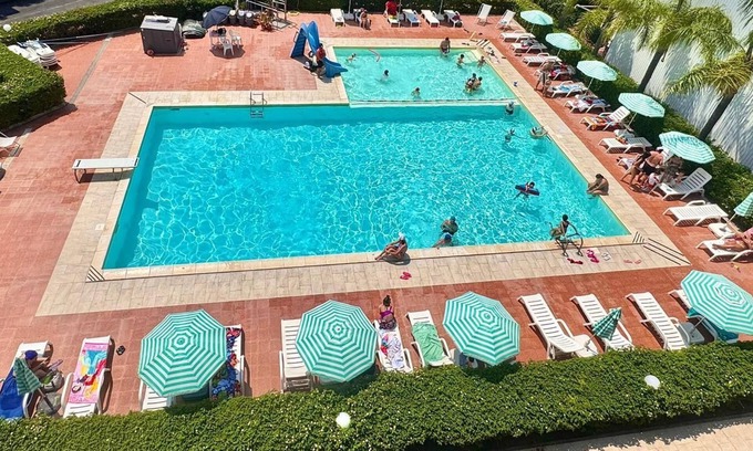 Fondachello Apartment | Apartment 'La Dolce Vita - Panoramico' with Sea View, Wi-Fi and Air Conditioning