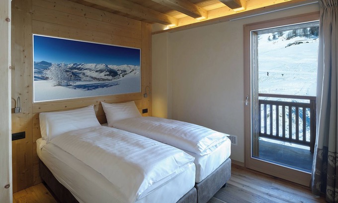 Livigno Apartment | Apartment 'Larice' with Mountain View, Shared Garden and Wi-Fi