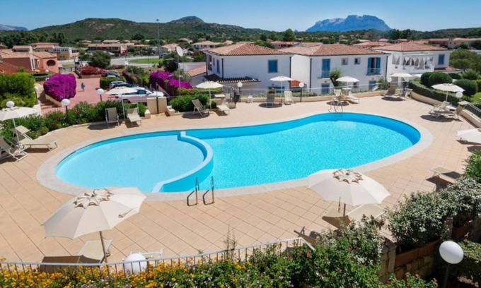 Murta Maria Apartment | Apartment 'Lazulite - Sardinia Vacation' with Shared Pool, Wi-Fi and Air Conditioning