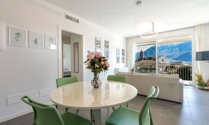 Consiglio di Rumo Apartment | Apartment Le Lac by Interhome