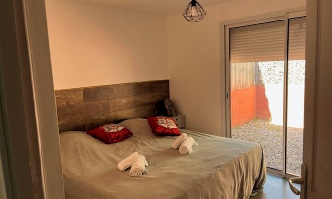 Ginasservis Apartment | Apartment "Les Salons du Bastier 1" with Private Terrace & Wi-Fi