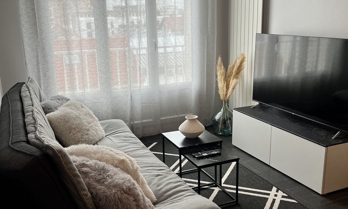 Alfortville Apartment | Apartment located in the city center of Alfortville