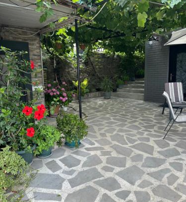 Avlabari Apartment | Apartment Lui