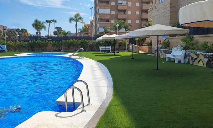 Marina d'Or Apartment | Apartment 'Lyz Y Mar' with Sea View, Wi-Fi and Air Conditioning