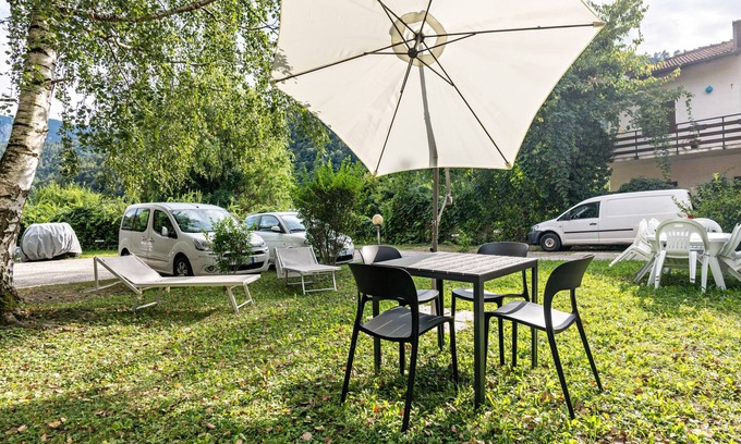 Calceranica al Lago Apartment | Apartment 'Mathca Holiday Home' with Mountain View, Wi-Fi and Air Conditioning