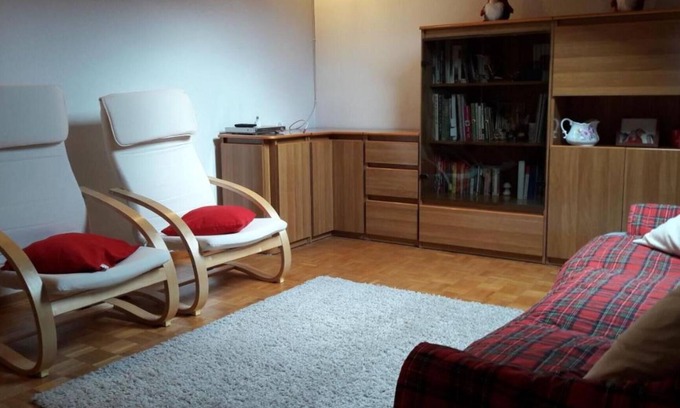 Aymavilles Apartment | Apartment 'Mansarda Le Chateau' with Mountain View, Shared Garden and Wi-Fi