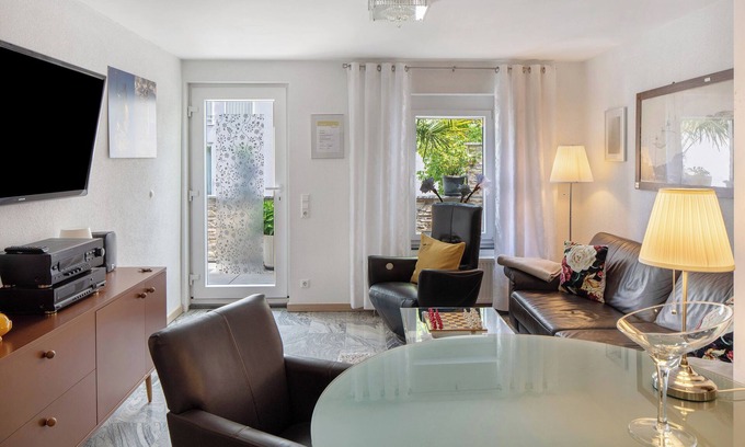 Breisach Apartment | Apartment 'Maria' with Shared Terrace and Wi-Fi