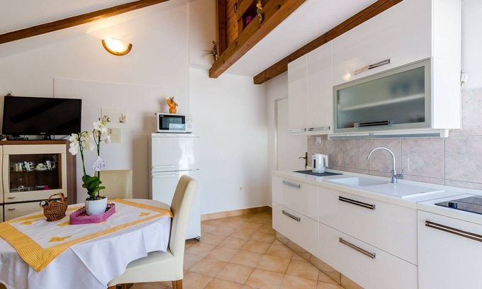 Lapad Apartment | Apartment Marina View - One-Bedroom Apartment with Terrace and Sea View
