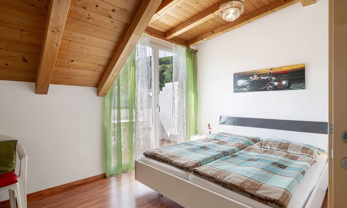 Missiano Apartment | Apartment 'Martinshof In Eppan' with Balcony and Wi-Fi