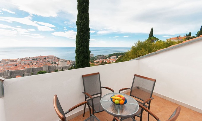 Gornji Kono Apartment | Apartment Miho (51571-A1) - Dubrovnik