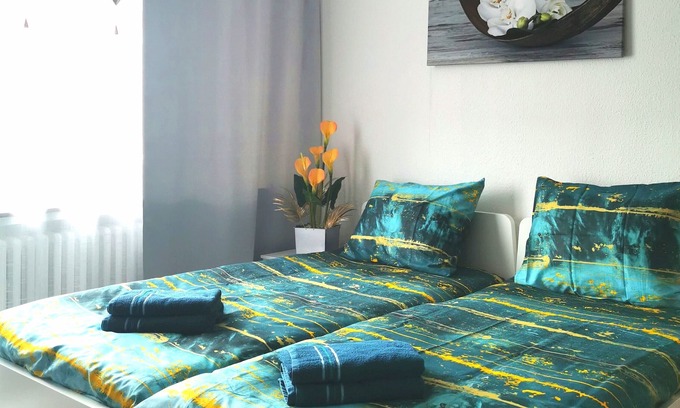 Katernberg Apartment | Apartment "Mit Balkon" with Wi-Fi