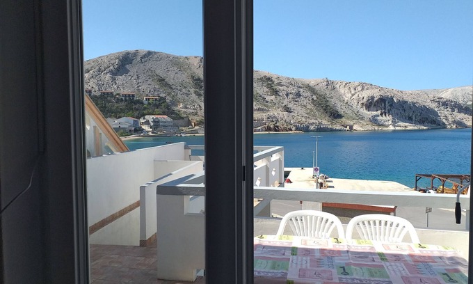 Metajna Apartment | Apartment Moonstone (90781-A1) - Metajna - island Pag