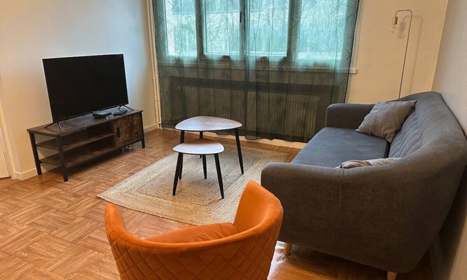 Auxerre Apartment | Apartment near AJA and Auxerre train station