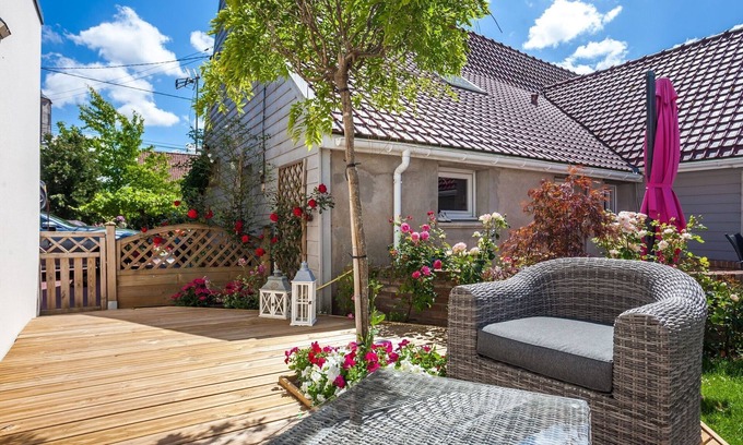 Eperlecques Apartment | Apartment near Blockhouse of Eperlecques