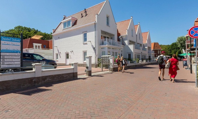 Dishoek Apartment | Apartment near South Beach with Sauna