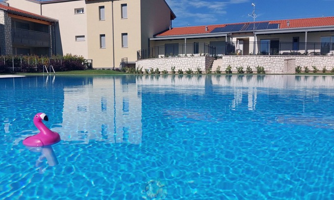 Montioni Apartment | Apartment 'New Casa Augusto' with Shared Pool, Wi-Fi and Air Conditioning