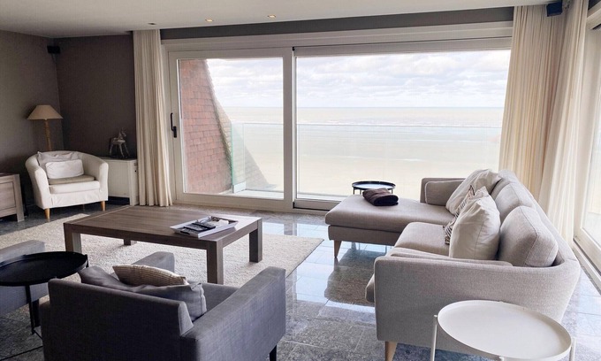 Koksijde Apartment | Apartment Nieuwpoort with Sea Views
