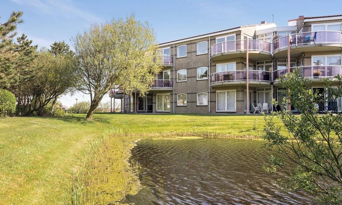 Julianadorp aan zee Apartment | Apartment in Julianadorp near the Beach