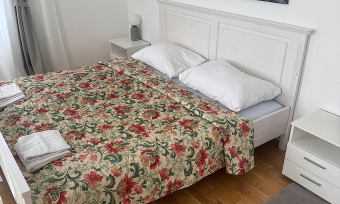 Brigittenau Apartment | Apartment No. 1 in Vienna