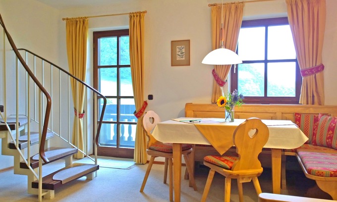 Aschau im Chiemgau Apartment | Apartment No. 17 °, maisonette 56 sqm an extra bedroom with east balcony °