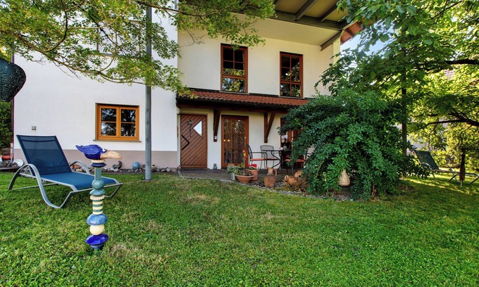 Adelhausen Apartment | Apartment 'Nussbäumle' with Private Terrace, Shared Garden and Wi-Fi