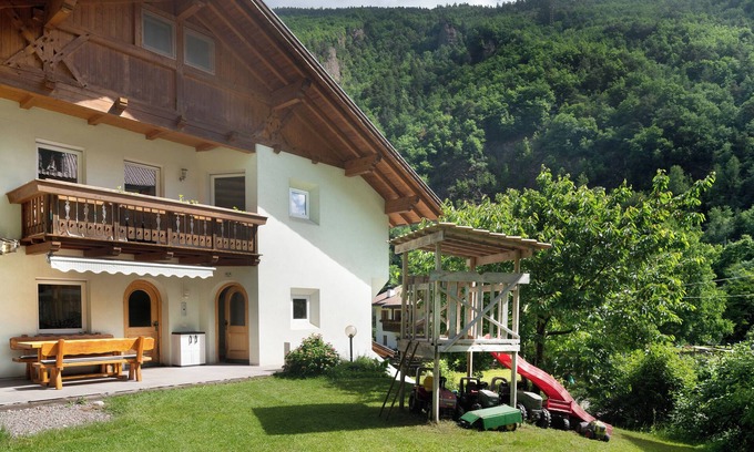 Nova Ponente Apartment | Apartment 'Oberbodnerhof' with Mountain View, Private Terrace and Wi-Fi