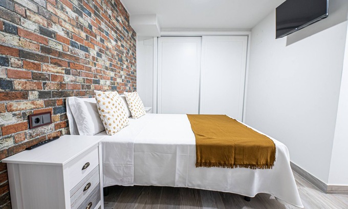 Isla Cristina Apartment | Apartment "Ocean Suites A6" with Terrace and Wi-Fi
