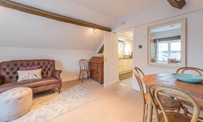 Chester Apartment | Apartment on Watergate Street: Cheshire Escapes