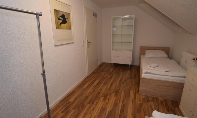 Nellingen Apartment | Apartment Ostfildern-Nellingen II