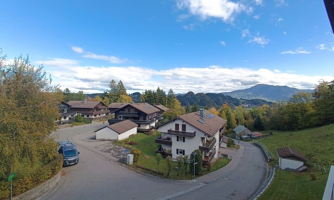 Buhl am Alpsee Apartment | Apartment overlooking the Grünten, on foot to the Great Alpsee