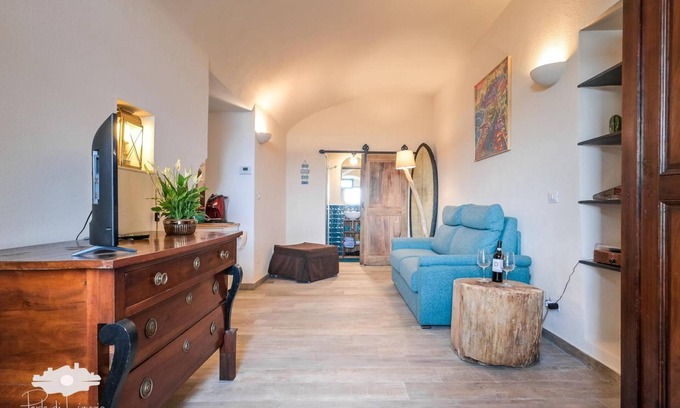 Bogliasco Apartment | Apartment 'Pieds Dans L'eau' with Private Terrace and Wi-Fi