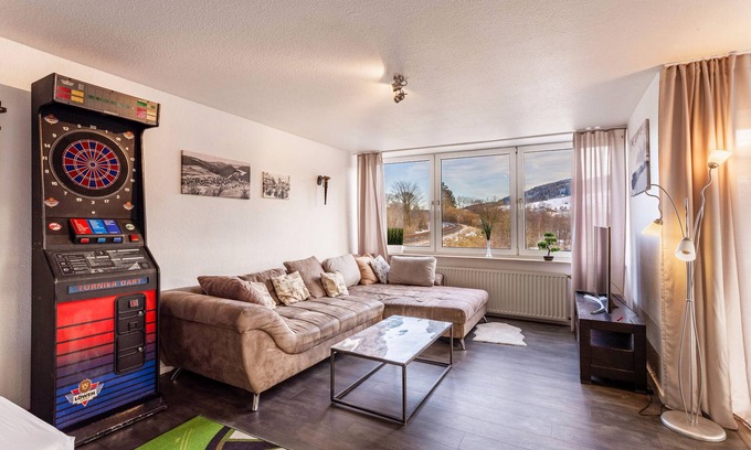 Willingen Apartment | Apartment 'Piste 1' with Shared Terrace, Balcony and Wi-Fi