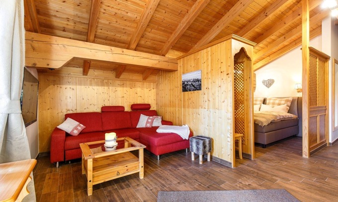 Sankt Valentin Apartment | Apartment Rauschberg 59 sqm, 1 sep. Bedroom, 1 living room, balcony, max. 2 pers