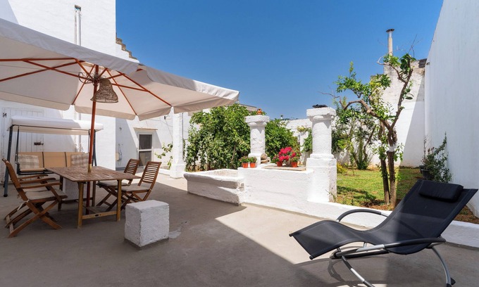 Alezio Apartment | Apartment 'Residenza Celeste 3km da Gallipoli' with Private Terrace, Wi-Fi and Air Conditioning