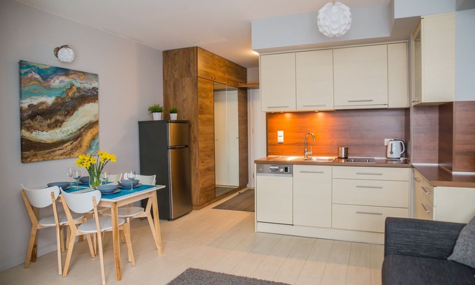Cetniewo Apartment | Apartment Riviera 38m2, 4pax, Internet, Terrace, Parking, Lift, AC