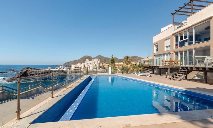 Cala Reona Apartment | Apartment 'Rocamar' with Sea View, Wi-Fi and Air Conditioning