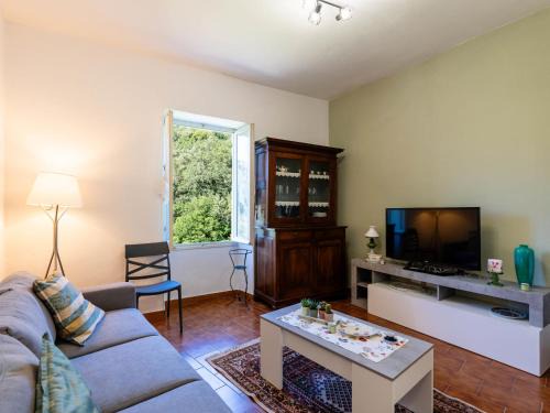 Prela Apartment | Apartment Schöner Augenblick by Interhome