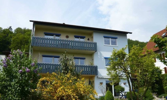 Schwoerstadt Apartment | Apartment Schulz - Apartment Rhein-Blick-90 qm, south-facing balcony, max. 4 people