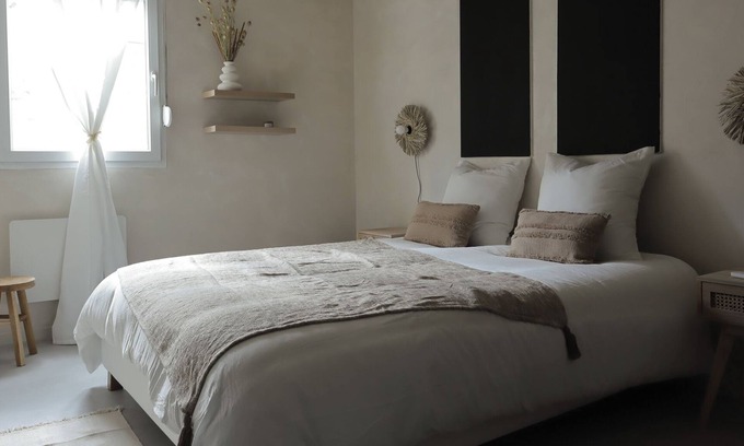 Creil Apartment | Apartment Sept, a jewel in the city center
