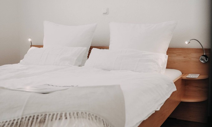Baltrum Apartment | Apartment 'Seute Deern' with Shared Terrace, Shared Garden and Wi-Fi