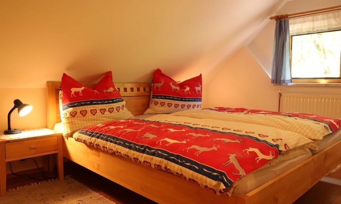 Rossleithen Apartment | Apartment "Siegfried"/2 bedrooms/shower/toilet - Guesthouse Annerl