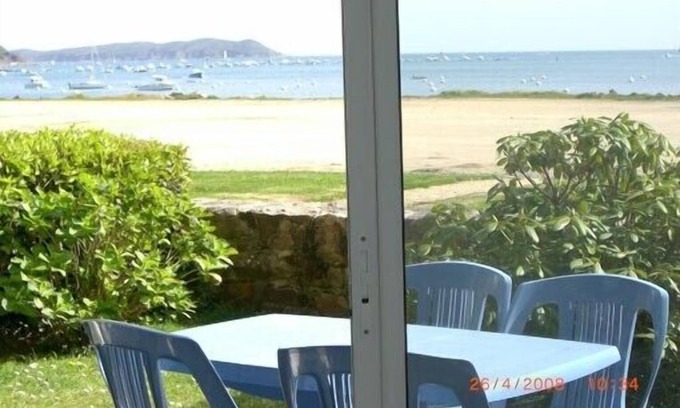 Perros-Guirec Apartment | Apartment T 2 PERROS GUIREC PANORAMIC SEA VIEW ROSE GRANITE COAST