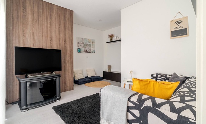 Apulia Apartment | Apartment 'T1+1' with Wi-Fi