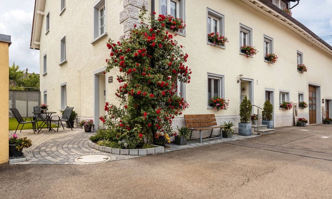 Ewattingen Apartment | Apartment 'Thoma' with Private Terrace, Private Garden and Wi-Fi