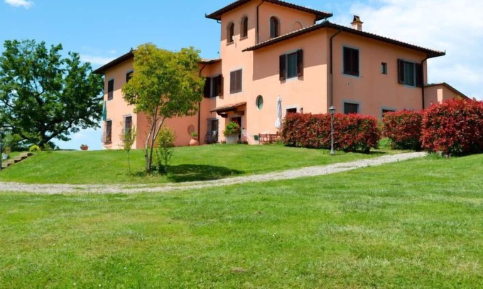Stabbia Apartment | Apartment Torraccia 1 in Cerreto Guidi - 6 persons, 2 bedrooms