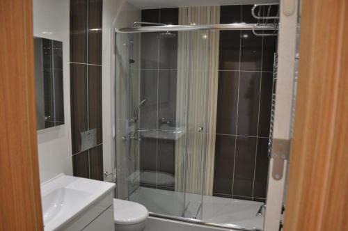 Munyonyo House | Apartment