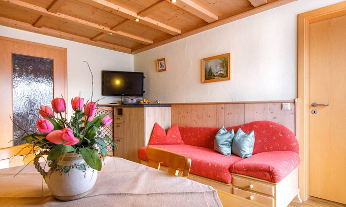 Sankt Valentin Apartment | Apartment Unternberg 54sqm, balcony, kitchenette, 2 bedrooms, 1 living room
