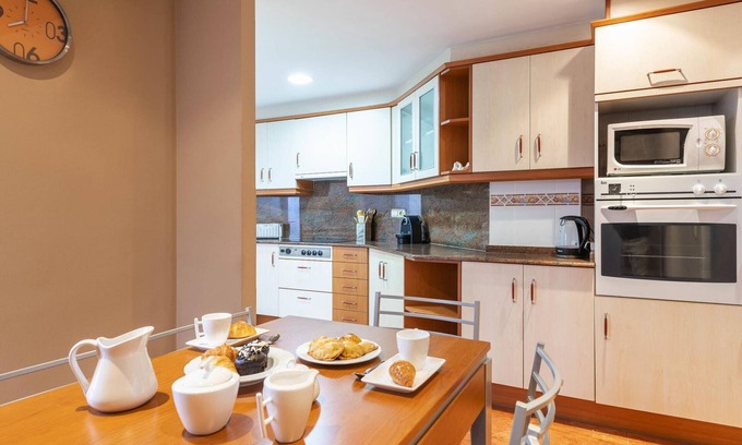 Extramurs Apartment | Apartment Valence, 3 bedrooms, 8 persons