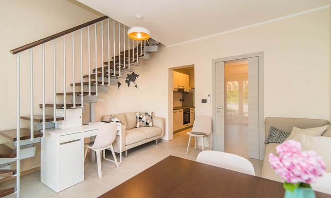 Vrvari Apartment | Apartment Vet-Centar No.2 with Balcony