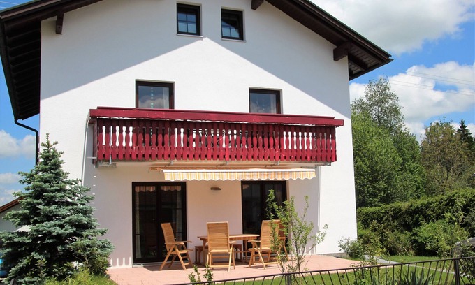Oy Apartment | Apartment 'Villa Hilde' with Mountain View, Private Terrace and Wi-Fi